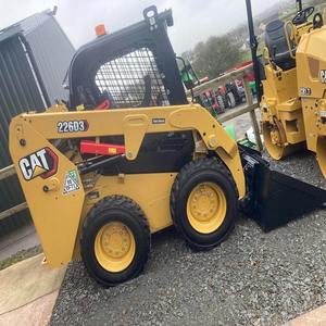 Cargadora Compacta CAT 226D3 en Buen Estado, Compre Hoy, Máquina de Primera Calidad con Entrega Rápida y Rendimiento Confiable - Product Image 5