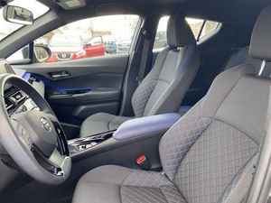 Berline Crown AWD Turbo en cuir avec éclairage LED, modèle 2021 d'occasion - Product Image 5