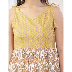 Vestido de algodón estampado Jaal blanco y amarillo con tirantes, diseño personalizado, elegante, casual, largo hasta el suelo, transpirable, ODM para el día a día - Product Image 2