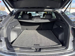 Volkswagen Atlas Cross Sport SE 4Motion 2024 Usado en Excelentes Condiciones - Product Image 2