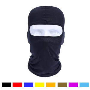Cagoule Homme Noire avec Logo Personnalisé, Masque de Ski Visage Blanc, Cagoule Sublimée avec Impression - Product Image 4
