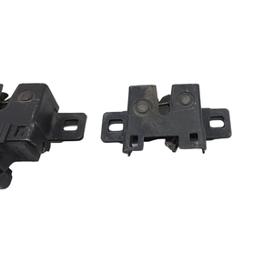 ล็อคฝากระโปรงหน้าแลนด์โรเวอร์ ฟรีแลนเดอร์ ซีรีส์ที่ 3 6H52-16700-AD (06>11) - Product Image 2