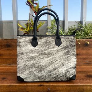 Grand sac fourre-tout en cuir de fourrure de vachette pour femmes élégantes Vrais cheveux sur la peau Western Shopping Sac à main Grande taille Utilisation confortable - Product Image 3