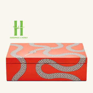 New Choice Set de 3 Caja de almacenamiento de serpiente rectangular de laca roja Joyería y almacenamiento Diseño OEM personalizado Hecho a mano en HNH Vietnam - Product Image 3