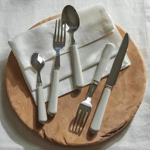 Ensemble de couverts en métal fini argent fait main avec poignée en résine blanche pour la maison et la table de mariage ensemble de couverts décoratifs - Product Image 2