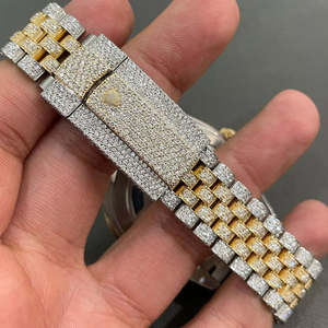 Reloj de lujo W 143 Moissanite Diamond Square Case Analog Dial Display Acero inoxidable Oro blanco Oro amarillo Banda de Oro 16mm de ancho - Product Image 2