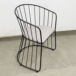 Silla de Arco con Estructura de Hierro Colorida y Cojín de Terciopelo, Diseño Industrial para Restaurante, Cafetería o Cocina-GCF030 - Product Image 3