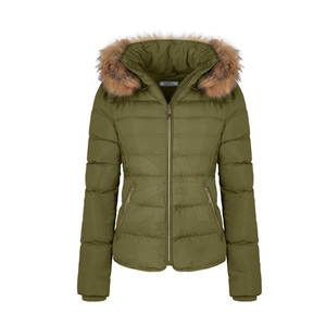 Manteau en fausse fourrure à capuche tendance pour femmes 2025, veste d'hiver tendance pour femmes, veste décontractée en fausse fourrure à capuche pour femmes - Product Image 3