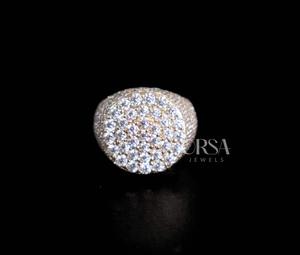 Bague circulaire en diamant de luxe Offre Spéciale pour une beauté et un style intemporels ou adaptée à des événements formels disponibles pour un approvisionnement mondial - Product Image 2