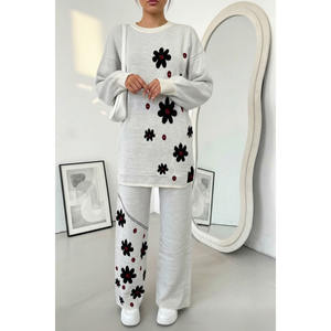 ชุดเสื้อถักสองชิ้นสไตล์เดซี่สำหรับผู้หญิง กางเกงขายาวทรงกว้างและเสื้อท่อนบน สวมใส่สบายและมีสไตล์ - Product Image 6