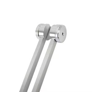 Diapasons en acier inoxydable de haute qualité avec source d'alimentation manuelle avec logo personnalisé pour les cliniques, les écoles de médecine et les revendeurs - Product Image 3