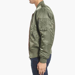 Veste de baseball en satin pour hommes, veste de baseball en satin de soie personnalisée pour l'hiver 2025 - Product Image 3