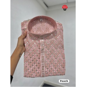 Rayon Kurta pour hommes avec Payjama Collections prêtes à l'emploi pour les vêtements de fonction traditionnels indiens et les vêtements de festival pakistanais - Product Image 1