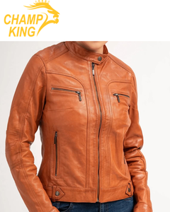 Chaqueta de Cuero Femenina de Alta Calidad, Ecológica, de Invierno, con Capas de Cuero Luxel, Botones y Cierre de Cremallera - Product Image 6