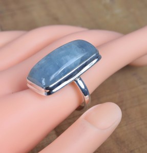 Anillo de Aguamarina Plata de Ley 925 hecho a mano con bisel de Corte rectangular, anillo de piedras preciosas, joyería de piedra natal de marzo para mujer - Product Image 4
