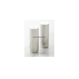 Juego de 2 utensilios de cocina de sal y pimienta de Metal resistente con aspecto elegante de diseñador creativo moderno de India - Product Image 1