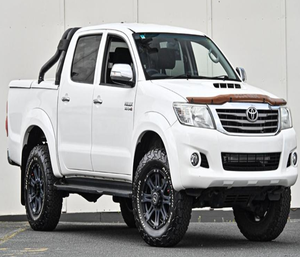 2014 SR5 Auto 4x4 MY14 Double Cab Ute 4 Portes 5 Places Blanc Glacé COLOR Qualité Industrielle et Bricolage Support Personnalisé ODM - Product Image 1