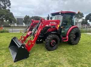 Mini-tracteur agricole SOLIS S60 SHUTTLE XL CAB 60 CV 4x4 pour vergers avec boîte de vitesses et pompe automatique à roulements à vendre - Product Image 3