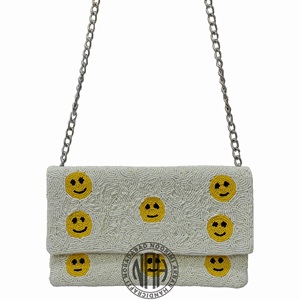 Sac à main perlé artistique avec chaîne Pochette de mode faite à la main Fabricant en gros Commandes à l'exportation - Product Image 6