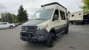 (TB) Meilleures ventes 2025 M-Beenz Storyteller Overland Luxurious Beast - Class B diesel DARKMODE RV Van Véhicule d'occasion Camion - Product Image 5
