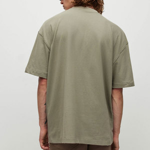 Camiseta de peso pesado de la mejor calidad Camiseta vintage con diseño de cuello redondo de algodón para hombre - Product Image 3