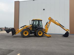 Chargeuse-pelleteuse JCB 4CX 4X4 d'occasion à vendre - Product Image 2