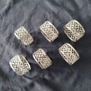 Anneaux de serviette en métal écologiques de style campagnard artistique pour la décoration de table formelle, restaurants gastronomiques, fêtes, repas de célébration - Product Image 6