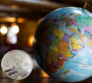 Boussole de calendrier en laiton nautique en métal 3 ans 100 avec outil de navigation en laiton plat en nickel - Product Image 4