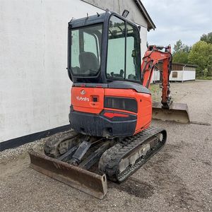 Mini-excavatrice sur chenilles jaune, machine de terrassement hydraulique avec cabine et godet, moteur Koop, boîte de vitesses, pompe - Product Image 1