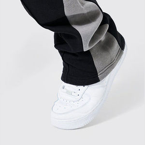 Top Trending 2025 Custom Sports Jogger Pantalones de chándal apilados Venta al por mayor Pantalones de chándal Flare Jogger para hombres pantalones lavados - Product Image 4