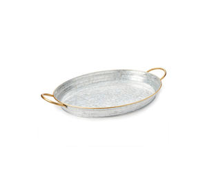 Bandeja de servicio plateada redonda de metal galvanizado hecha a mano con mango dorado para el hogar y fiestas de boda Bandejas de servir alimentos y bebidas - Product Image 1