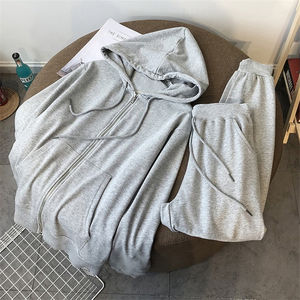 Sudadera con capucha para mujer con bolsillo canguro y pantalones Jogger con cordón, atuendo elegante para descansar y estilo callejero - Product Image 3