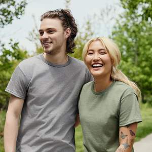 T-shirt basique en coton pour homme, col rond, tissu léger et doux, respirant, décontracté, usage quotidien, haut d'été, fournisseur en gros - Product Image 5