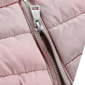Chaqueta Acolchada Ligera para Mujer, Chaqueta Impermeable con Burbujas, Chaqueta de Invierno Personalizada Ecológica de Lona para Mujer - Product Image 6