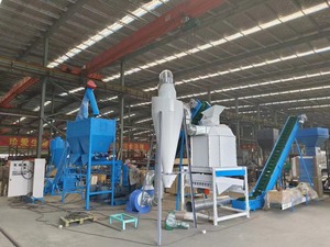 Ligne de production de granulés d'aliments pour animaux, poulet, bétail, 1-2 tonnes par heure Nouveau moulin à granulés d'aliments pour animaux pour usage agricole - Product Image 6