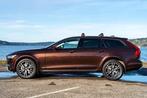 VOLVO V90 CROSS COUNTRY T6 AWD 2017 D'OCCASION (LHD/RHD) - Product Image 2