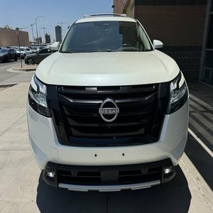 USADO EN BUEN ESTADO Y A UN PRECIO ASEQUIBLE, 2022 N - Pathfinder Platinum FWD SUV/Crossover - Product Image 1