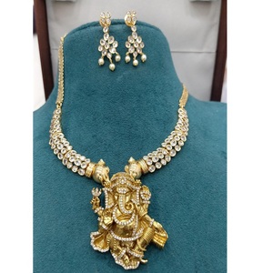 Collier pendentif spirituel de temple religieux indien ethnique de concepteur unique pour les mariages et les cadeaux - Product Image 1