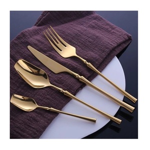 Juego de Cubiertos de Lujo Moderno, Cuchara y Tenedor para Bodas, Fiestas y Hogar, Cubiertos con Acabado Pulido Espejo - Product Image 4