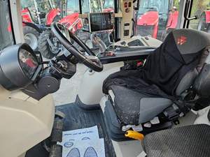 Tractor Agrícola Massey Ferguson MF 5S.125 2023 de Segunda Mano, Motor Digital, Bomba de Combustible Automática, Caja de Cambios, Rodamientos, 100HP, 110HP, 120HP - Product Image 5