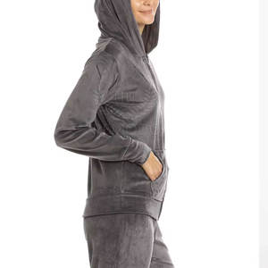 Survêtement en velours pour femmes à la mode Sweat à capuche confortable et ensemble de pantalons Service OEM ODM Survêtement en velours pour femmes - Product Image 4