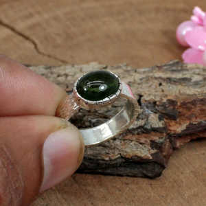 โรสโกลด์แอนด์โรเดียม92.5เงินแท้พลอยทัวร์มาลีนสีเขียวรูปวงรีการตั้งค่าแบบฝังแหวนแฟชั่นขนาด8x10มม. 3.60กรัม - Product Image 1