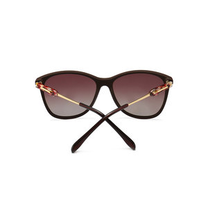 Lunettes de soleil polarisées pour femmes inspirées des créateurs P3302 - Vente en gros - Product Image 4