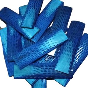 Escamas de cuchillo de hueso de camello azul Jigged de estilo americano elegante, artesanías naturales hechas a mano con acabado duradero y pulido - Product Image 1