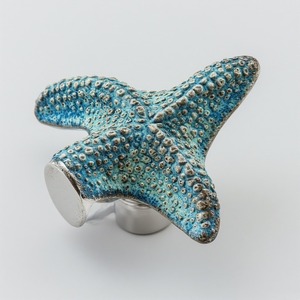 Tapón de Botella de Vino de Metal Vintage con Diseño Navideño, Color y Logotipo Personalizados, Duradero y Decorativo - Product Image 2