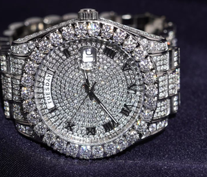 Bracelet jonc de luxe en chiffres romains pour femmes, boîtier ovale en Moissanite Hiphop, fabriqué en Inde - Product Image 2