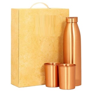 Bouteille d'eau en cuivre fabriquée à la main | Chaque bouteille unique | Art traditionnel avec le but de cadeaux Bouteilles en cuivre à arrivée chaude - Product Image 6