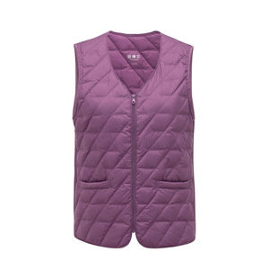 Chaleco Acolchado de Invierno para Hombre de Primera Calidad, Personalizado, con Cuello en V, Cierre de Cremallera, Tejido Vaquero Transpirable, Estilo Formal - Product Image 6