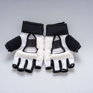 Gants élégants à demi-doigts avec ajustement durable et respirant pour l'entraînement de fitness et de gymnastique cyclisme conduite sports et plein air - Product Image 2
