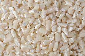 Granos de Maíz Blanco Orgánico Recién Secos Disponibles en Stock con Precios al por Mayor y Entrega Rápida para Compradores de la Industria Alimentaria - Product Image 3